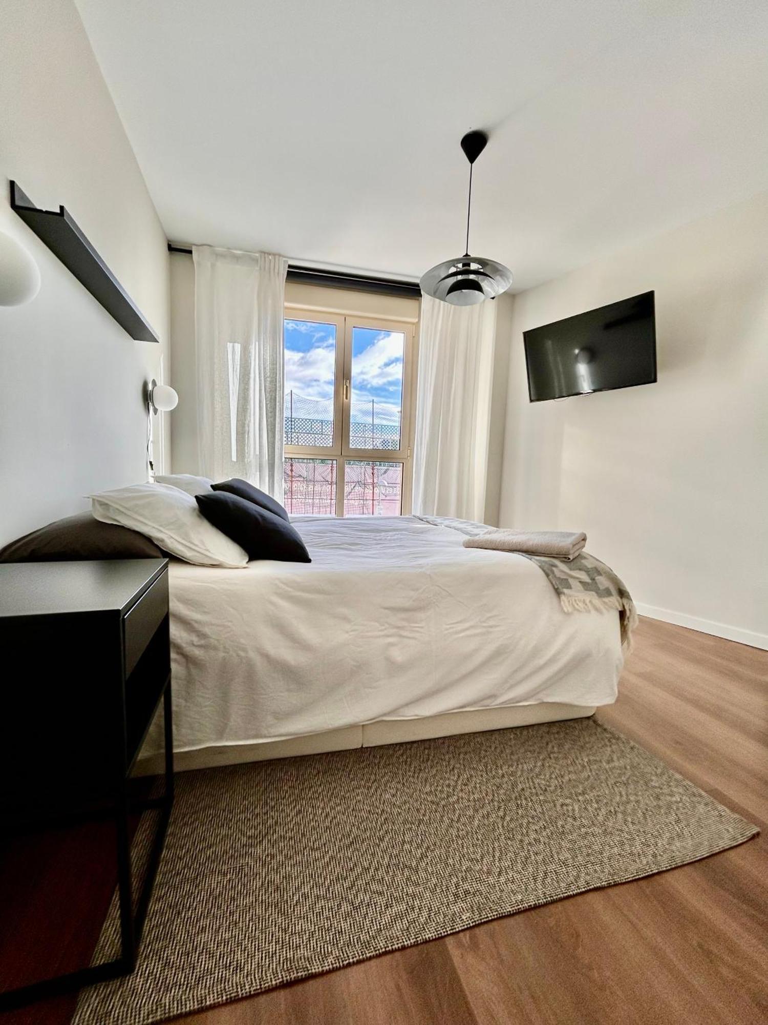 Moderno Apartamento Inteligente Madrid Exterior photo